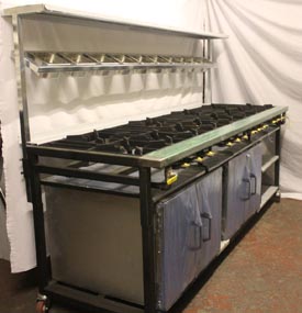 12 Burner Cooker with 2 Ovens & 2 Shelves